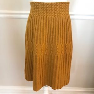 Anthropologie Far Away From Close Bellevue Skirt Medium Gold